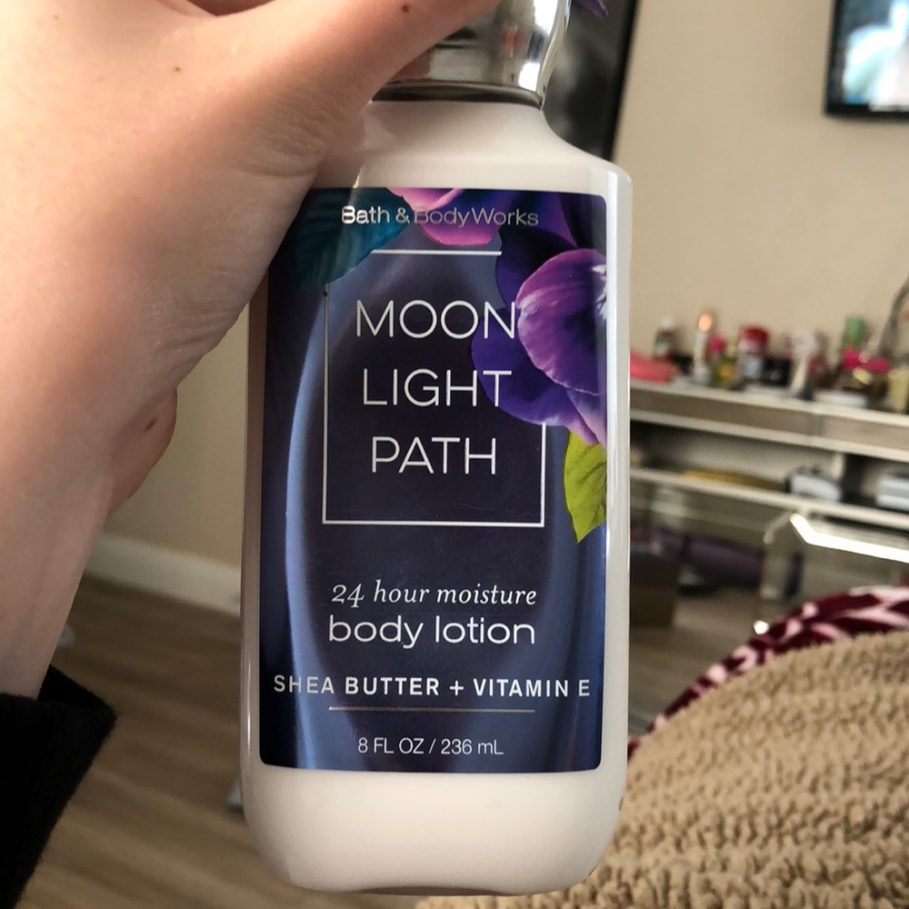 Moonlight path scented Bath & Body Works lotion